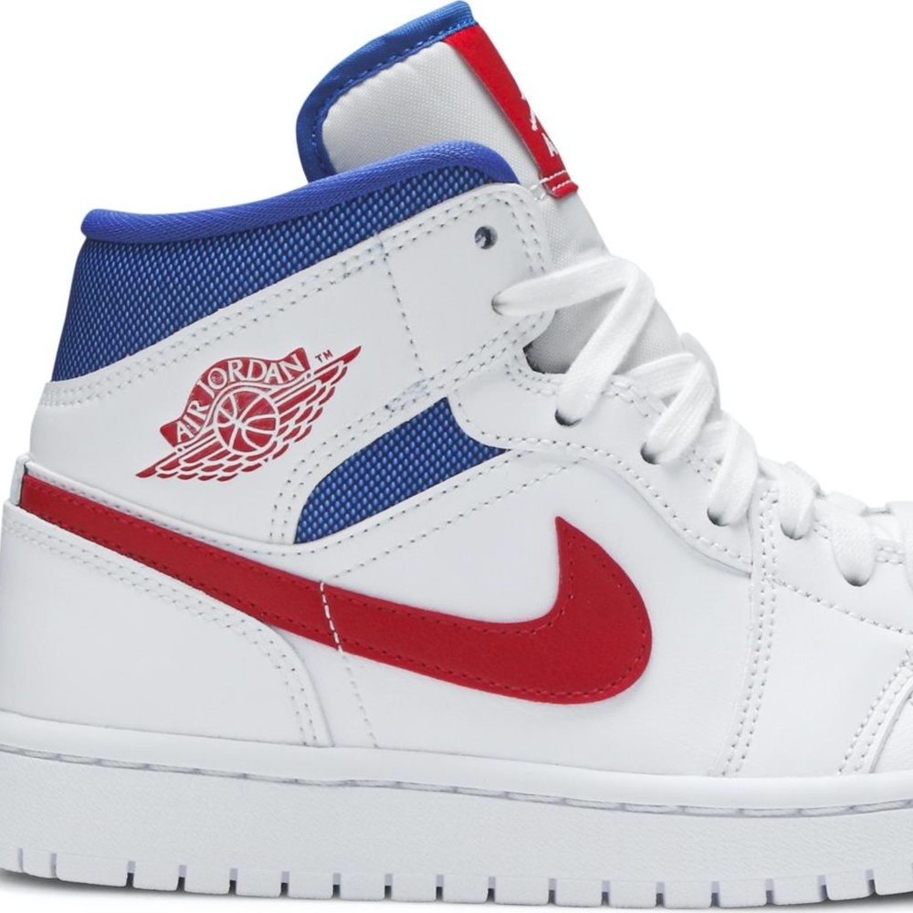 WMNS AIR JORDAN 1 MID 'USA'